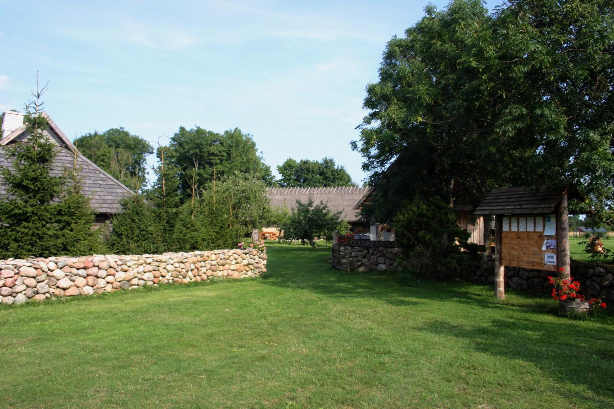 Anni Tourism Farm Villa Tammese Bagian luar foto